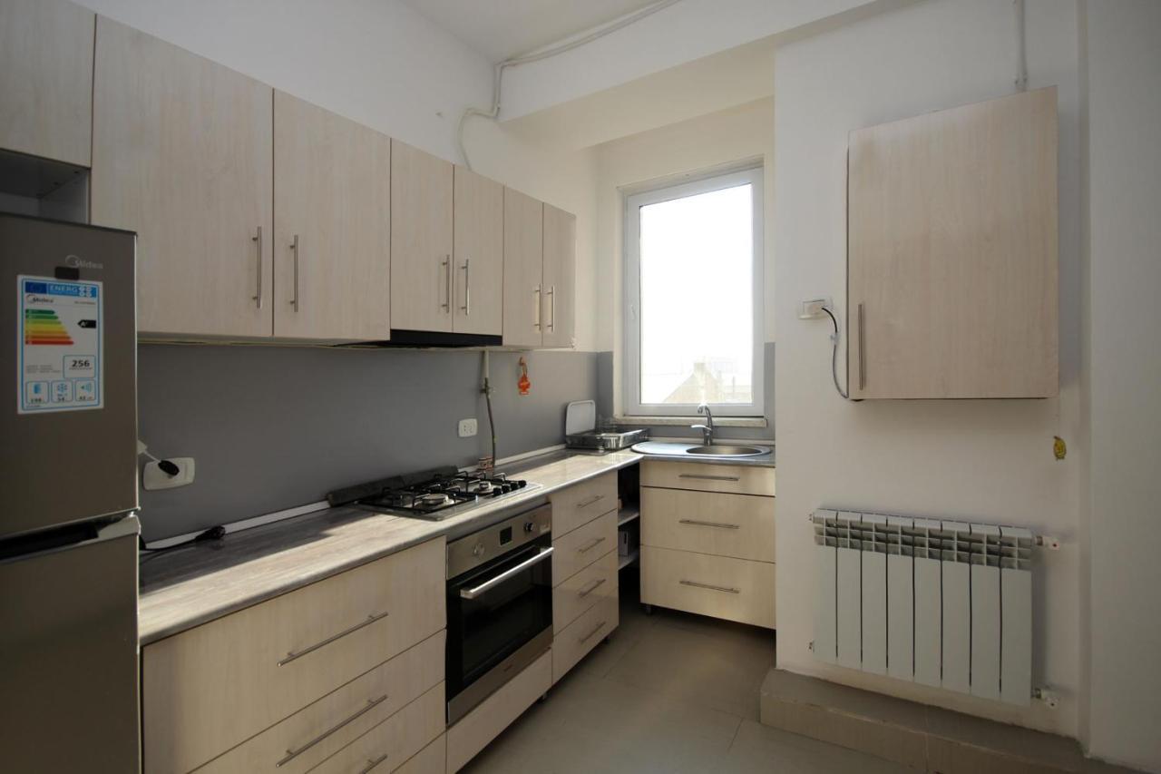 Apartments Emili Yerevan Bagian luar foto